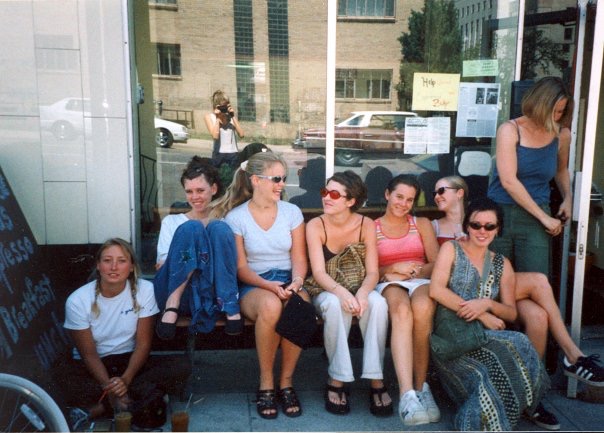 9129_137564243871_5536168_n